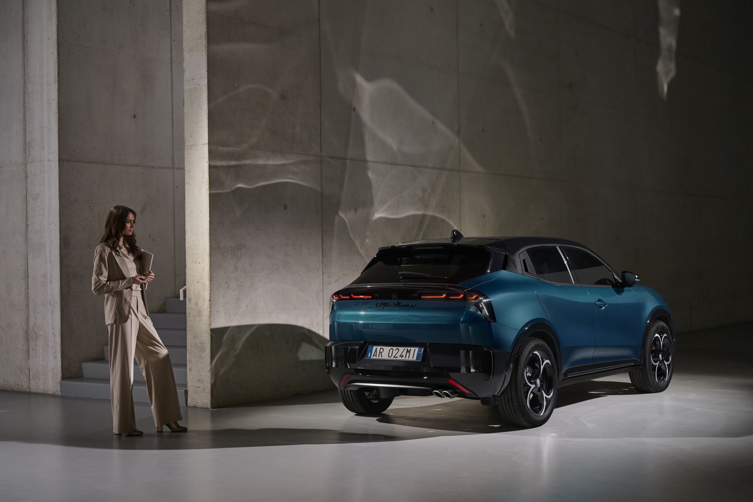 Alfa Romeo Junior - Junior Elettrica - Charged - Home charging